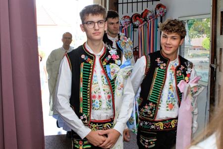 Kultura & folklor * HODY 2025 - Hodovní neděle 17. srpna 2025 - Slavnostní mše svatá a požádaní pana starosty o povolení hodů
