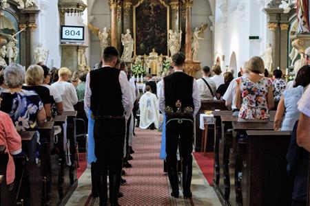 Kultura & folklor * HODY 2025 - Hodovní neděle 17. srpna 2025 - Slavnostní mše svatá a požádaní pana starosty o povolení hodů