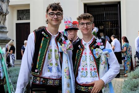 Kultura & folklor * HODY 2025 - Hodovní neděle 17. srpna 2025 - Slavnostní mše svatá a požádaní pana starosty o povolení hodů