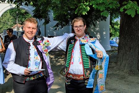 Kultura & folklor * HODY 2025 - Hodovní neděle 17. srpna 2025 - Slavnostní mše svatá a požádaní pana starosty o povolení hodů