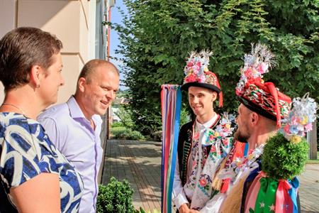 Kultura & folklor * HODY 2025 - Hodovní neděle 17. srpna 2025 - Slavnostní mše svatá a požádaní pana starosty o povolení hodů