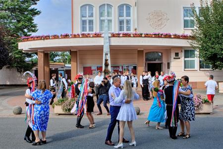 Kultura & folklor * HODY 2025 - Hodovní neděle 17. srpna 2025 - Slavnostní mše svatá a požádaní pana starosty o povolení hodů