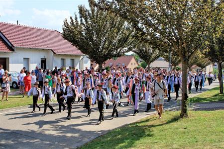 Kultura & folklor * HODY 2025 - Hodovní neděle 17. srpna 2025 - U první stárky Kláry Zborovské
