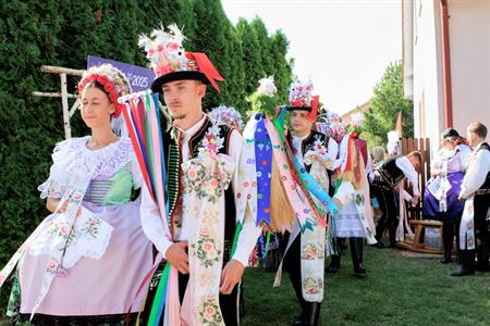 Kultura & folklor * HODY 2025 - Hodovní neděle 17. srpna 2025 - U první stárky Kláry Zborovské