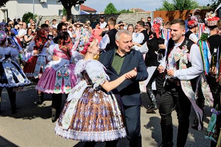 Kultura & folklor * HODY 2025 - Hodovní neděle 17. srpna 2025 - U první stárky Kláry Zborovské