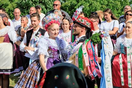 Kultura & folklor * HODY 2025 - Hodovní neděle 17. srpna 2025 - U první stárky Kláry Zborovské
