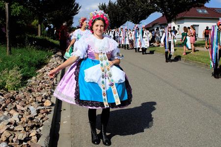 Kultura & folklor * HODY 2025 - Hodovní neděle 17. srpna 2025 - U první stárky Kláry Zborovské