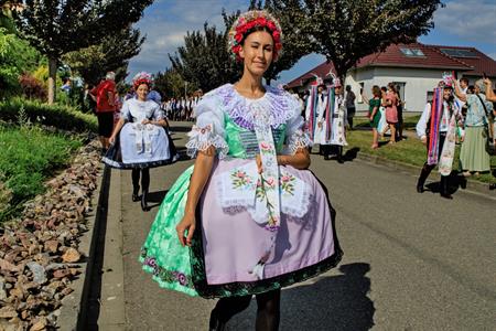 Kultura & folklor * HODY 2025 - Hodovní neděle 17. srpna 2025 - U první stárky Kláry Zborovské