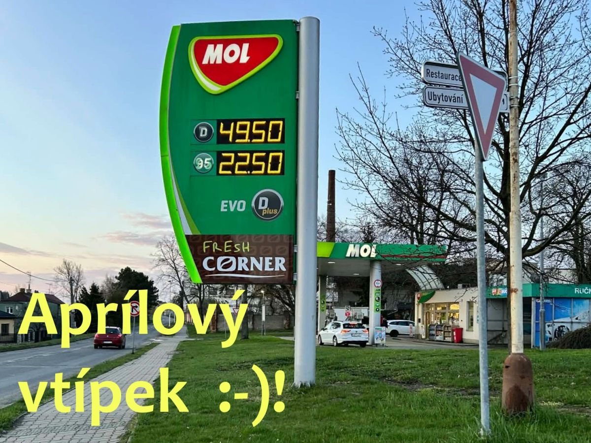 Levnější benzín jen pro místní: Apríl z Velkých Pavlovic strhl lavinu