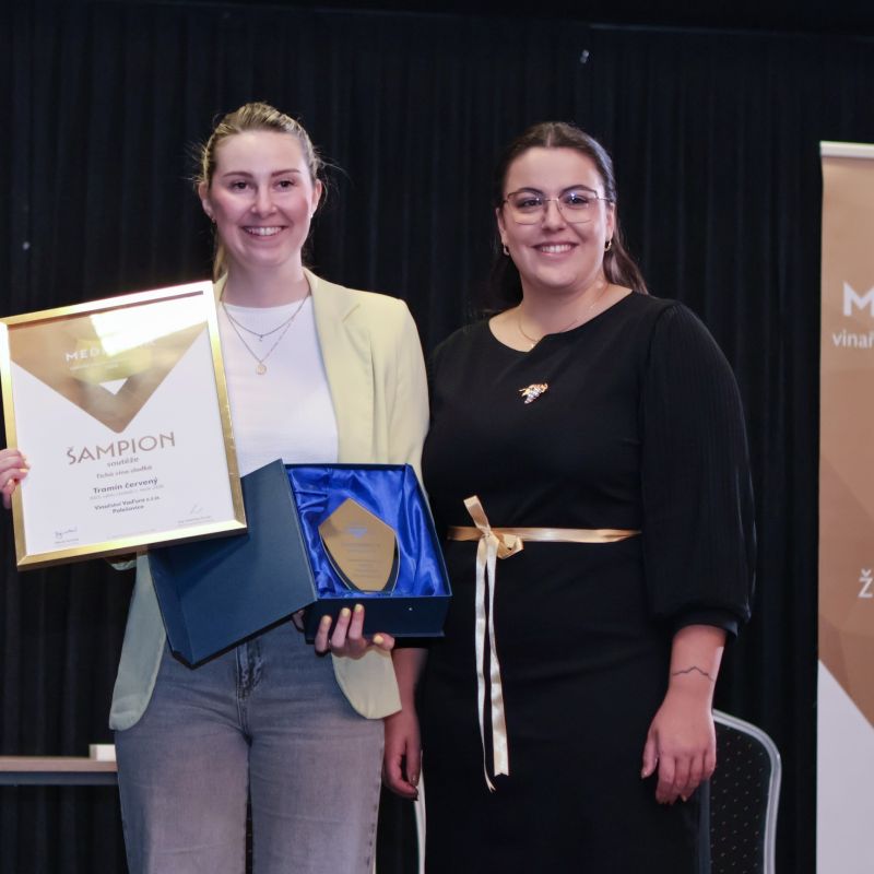 Meditrina 2026: Degustace vín hodnocených ženami se po osmi letech vrátila do Velkých Pavlovic