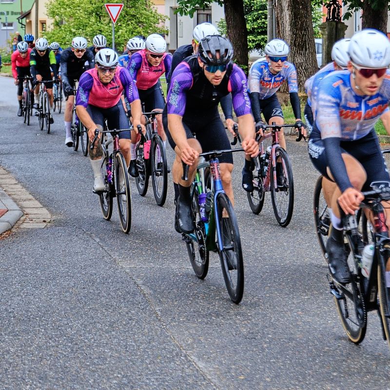 Pálava Road Classics: Když cyklisty nezastaví ani vrtochy počasí