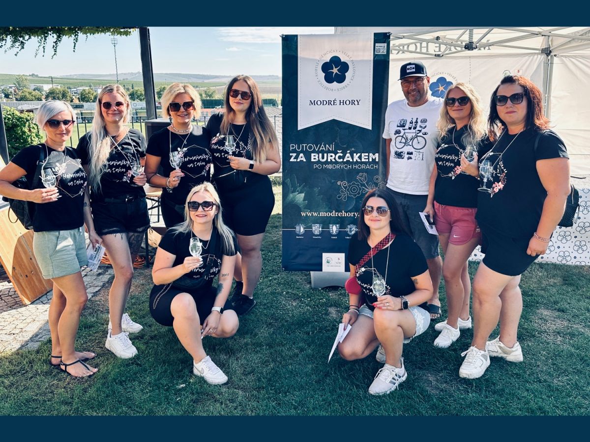 KRAJEM VÍNA * PUTOVÁNÍ ZA BURČÁKEM po Modrých Horách roku 2025