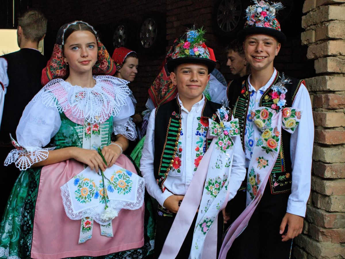 Veselo hodečky, veselo Zavádka! Déšť nedéšť!